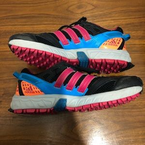 Adidas Women Shoe Kanadia TR5 Sz 8 Trail Running